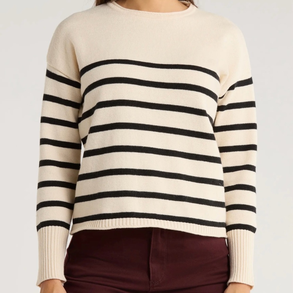 Vigoss Classic Stripe Cozy Knit Pullover Crewneck Sweater Cream & Black Size XL